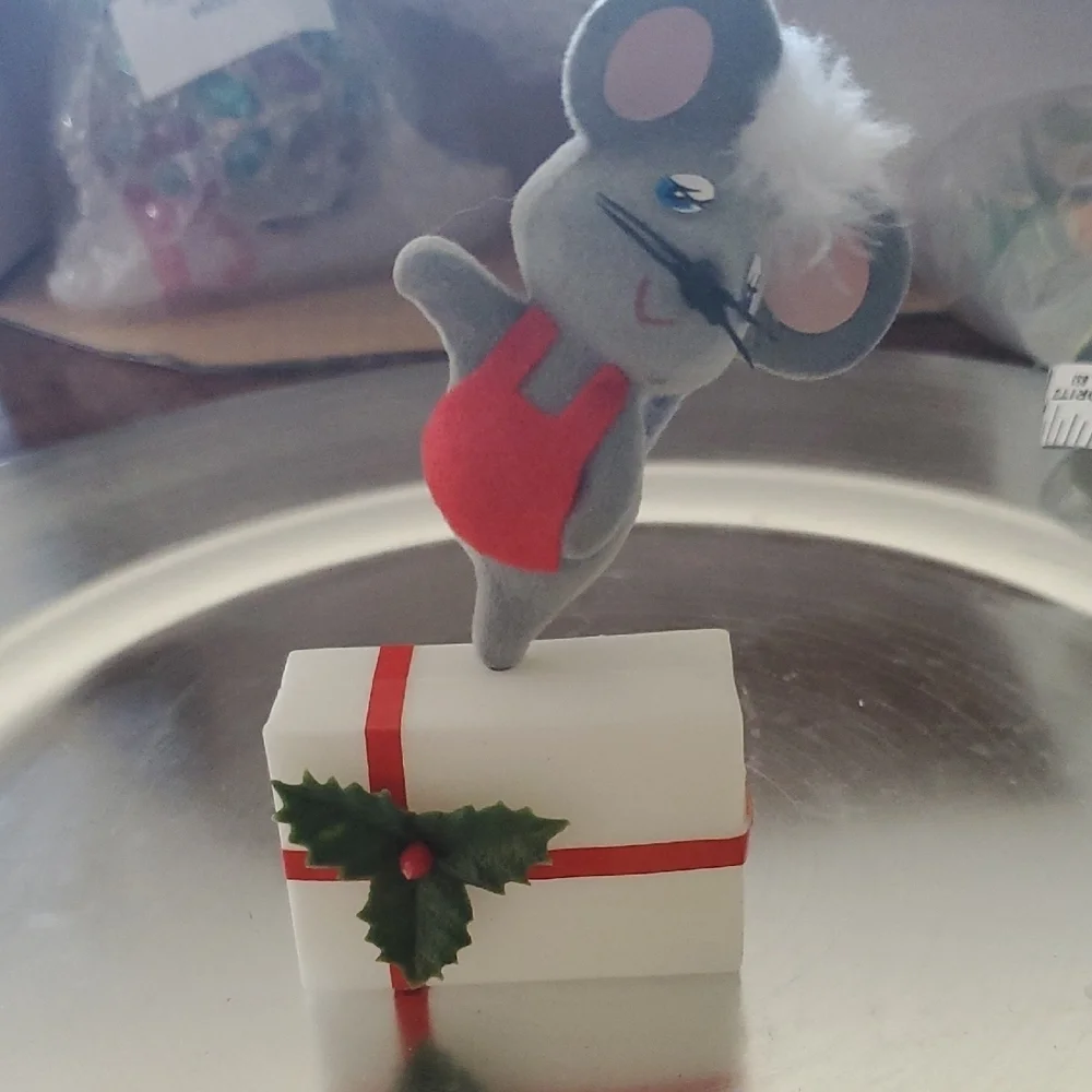 Festive Mouse Holiday Decoration - Gray and Red